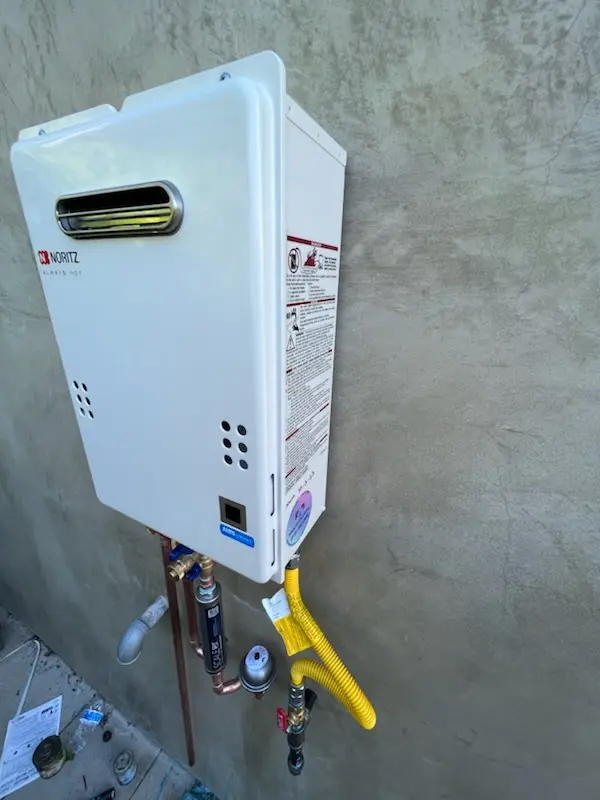Tankless water heater installation for Mel Stephenson homes